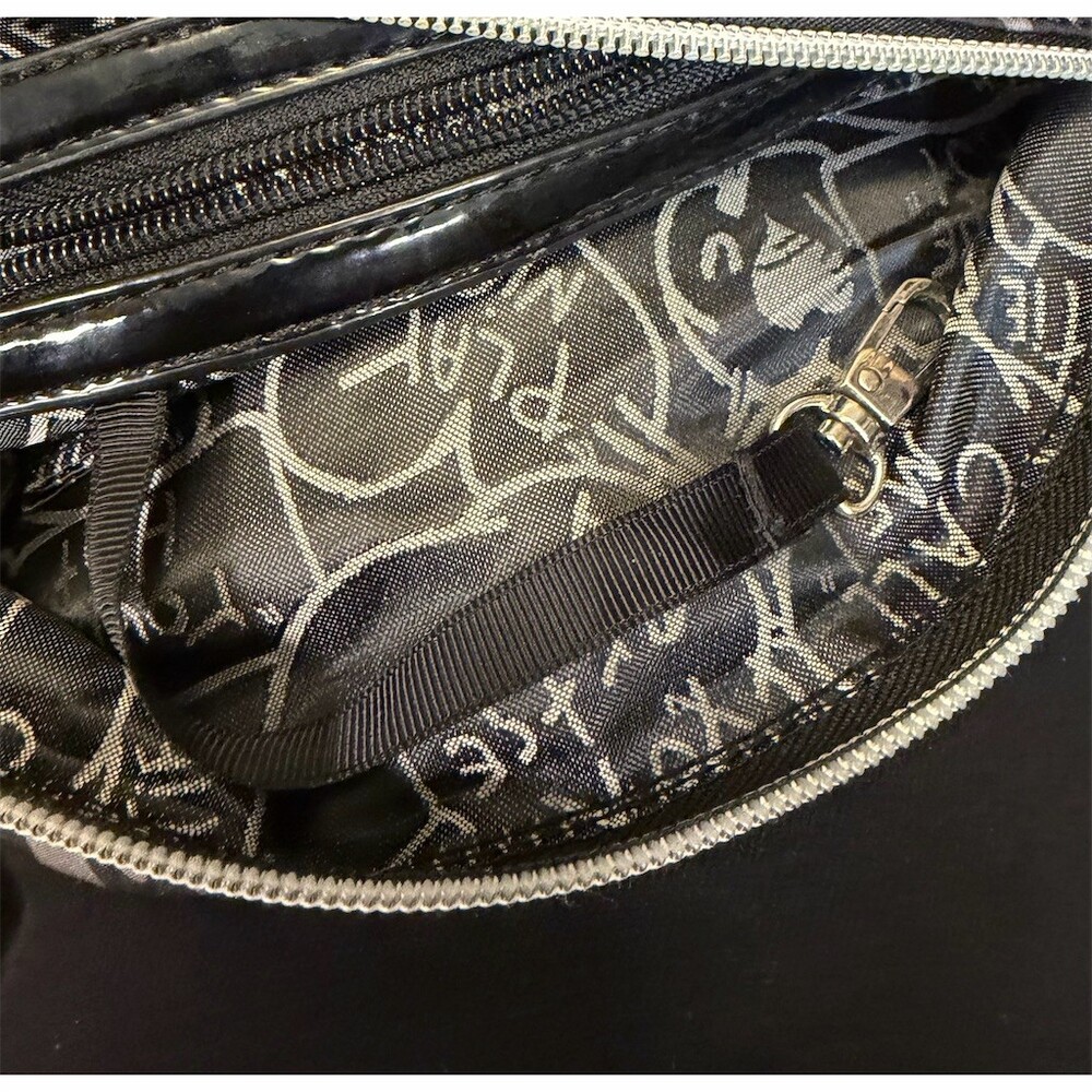 Betsey Johnson Crossbody Bag in Gray And Black Leopard And Pink Bows - Picture 6 of 6
